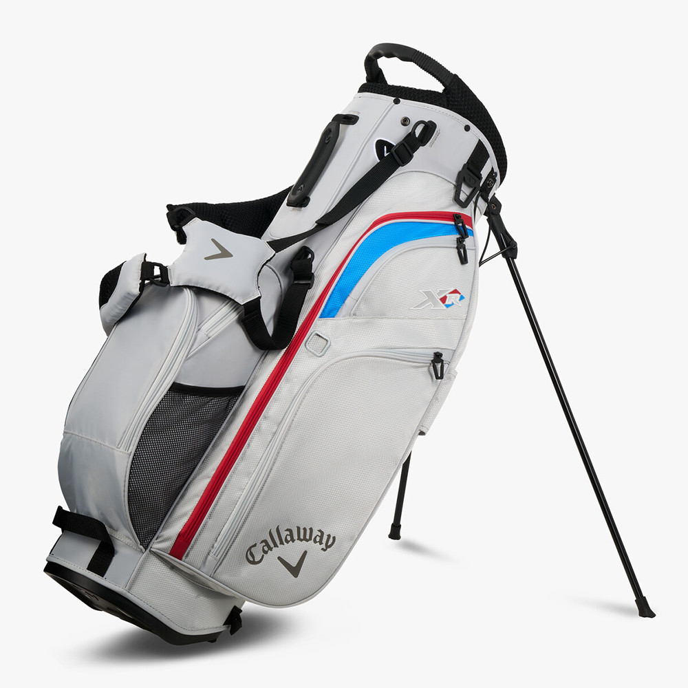 Callaway XR 26 13-Piece Blue/Red Complete Golf Set - Pre-Owned